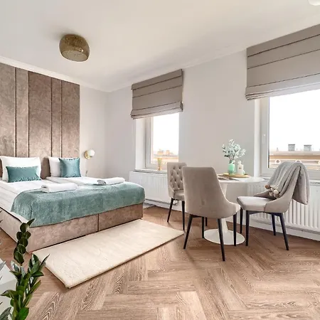 Margi Daphne Lux Beauti *