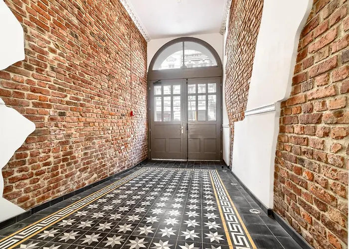 Margi Daphne Lux Beauti